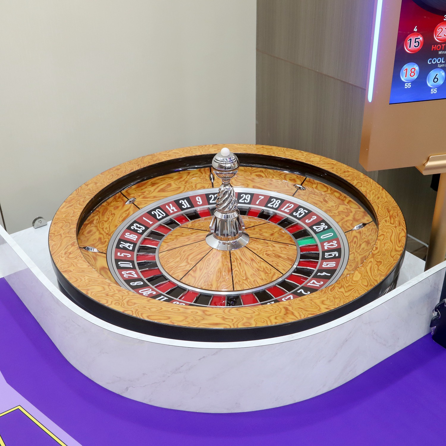 Casino Table Games Explained: Blackjack, Baccarat and Roulette Tables